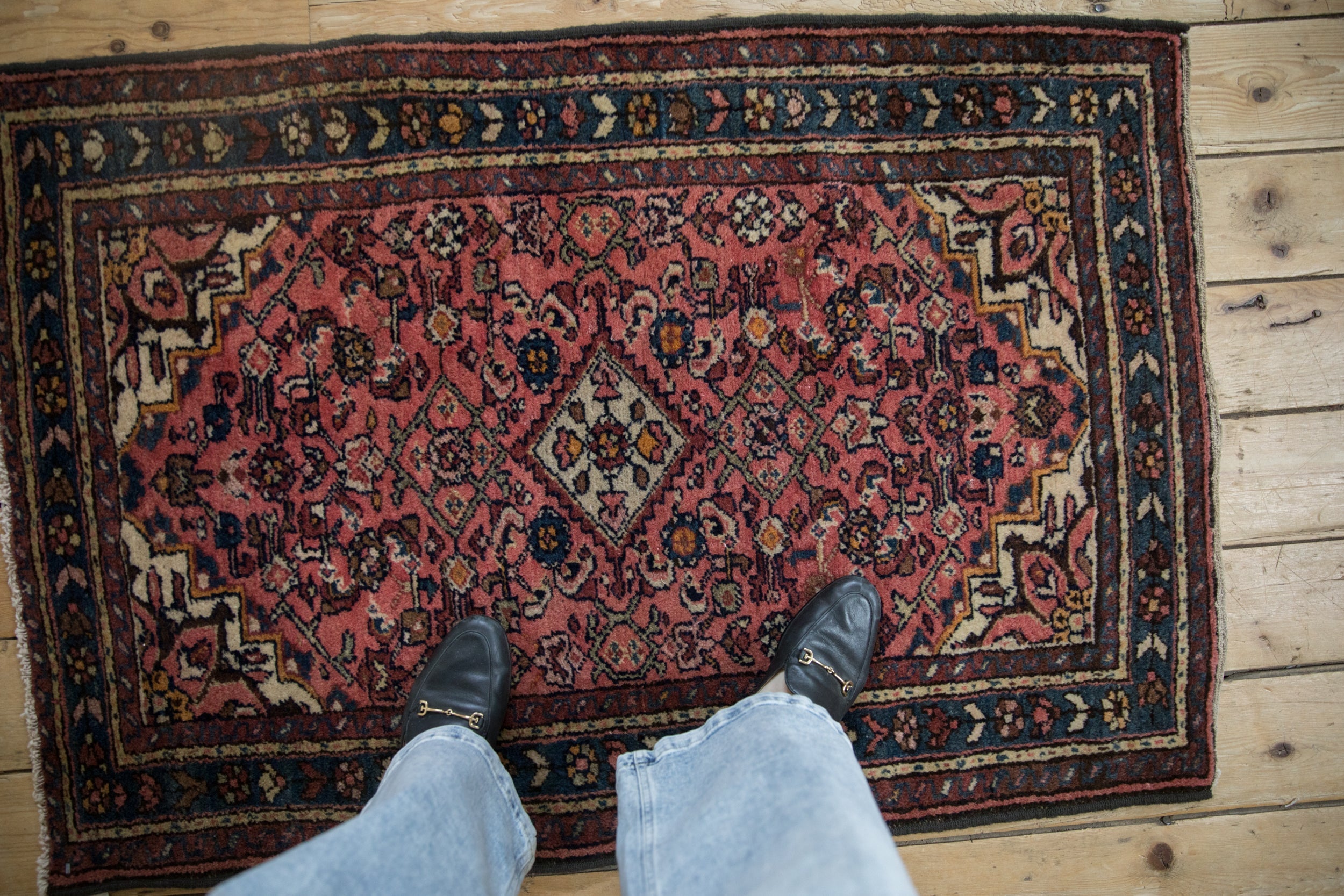 3x4 Vintage Hamadan Square Rug // ONH Item 12006 Image 1