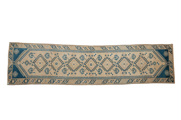 2.5x9 Vintage Distressed Dosemealti Rug Runner // ONH Item 12074