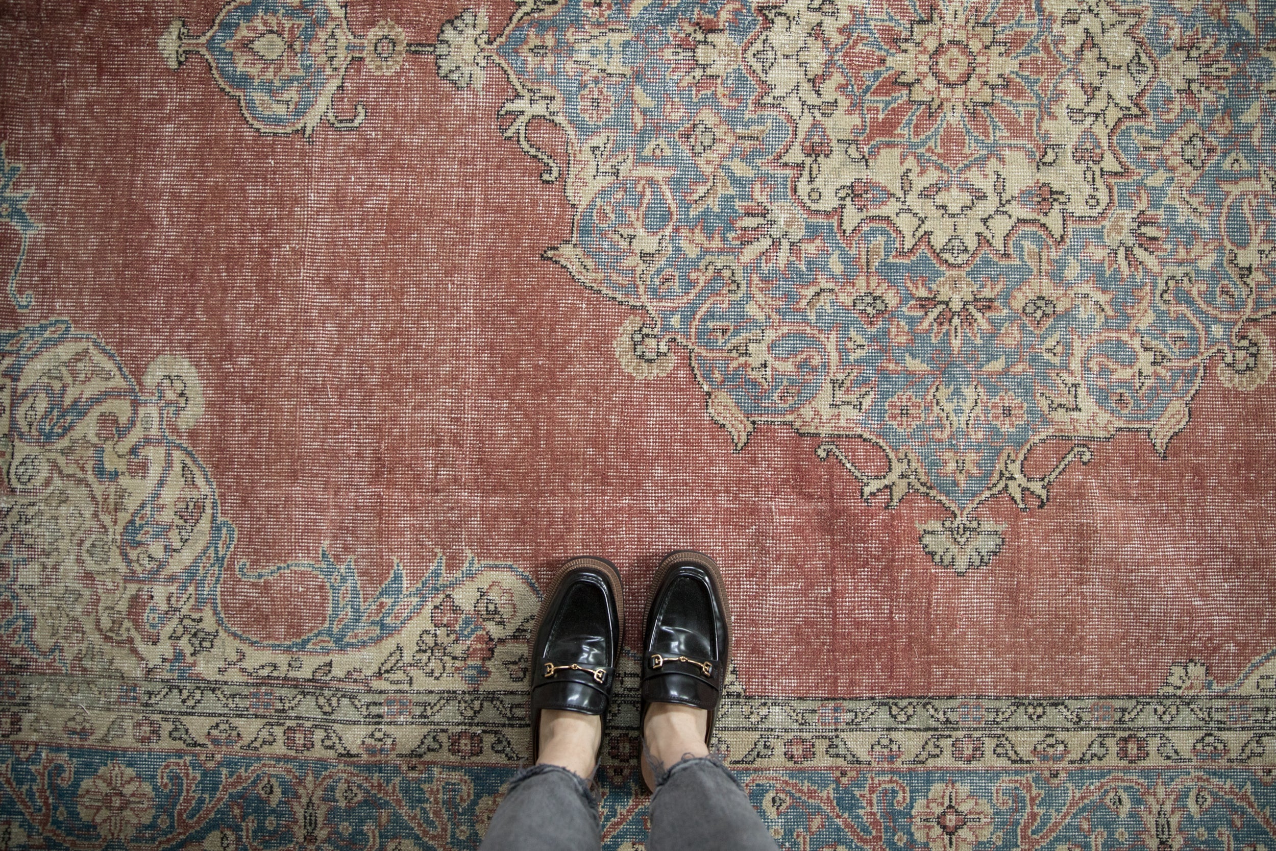Vintage Distressed Sparta Carpet // ONH Item: 12093, Image 1