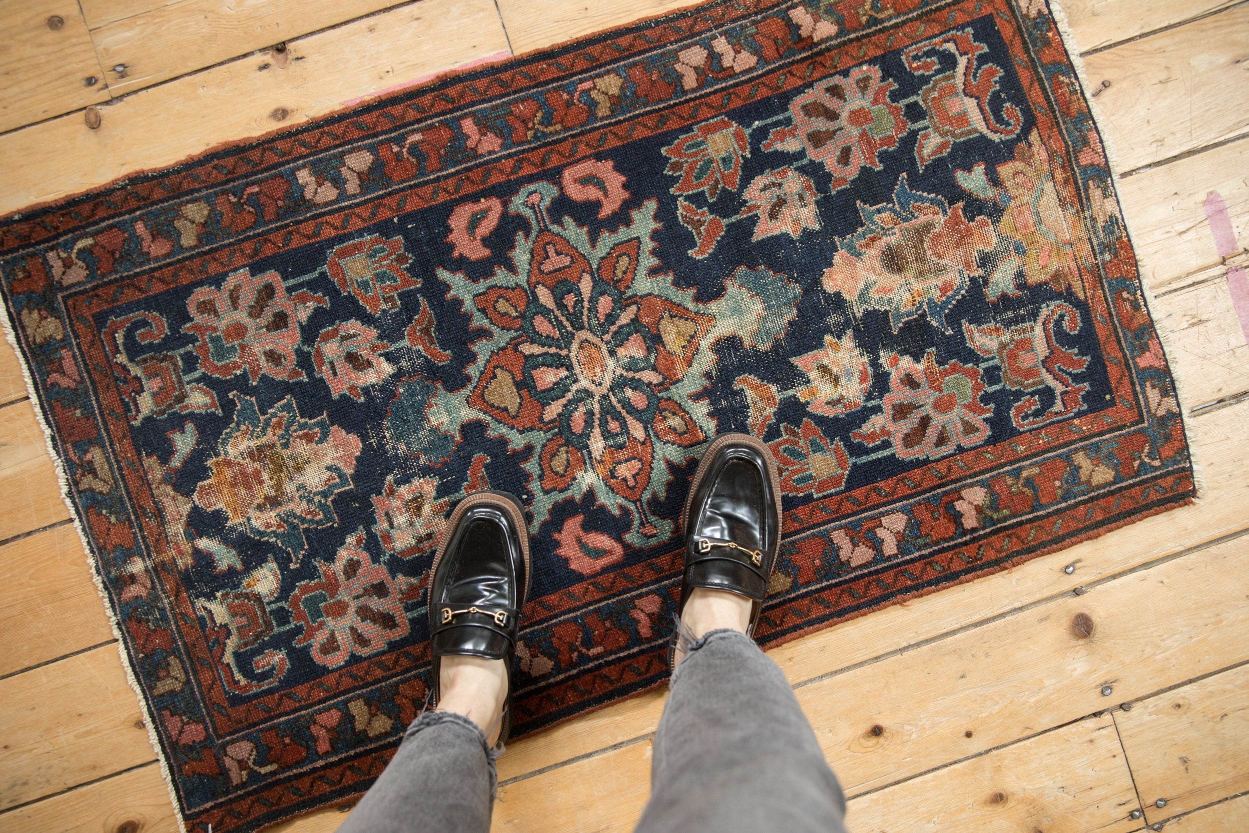 Vintage Mehreban Rug // ONH Item: 12187, Image 1