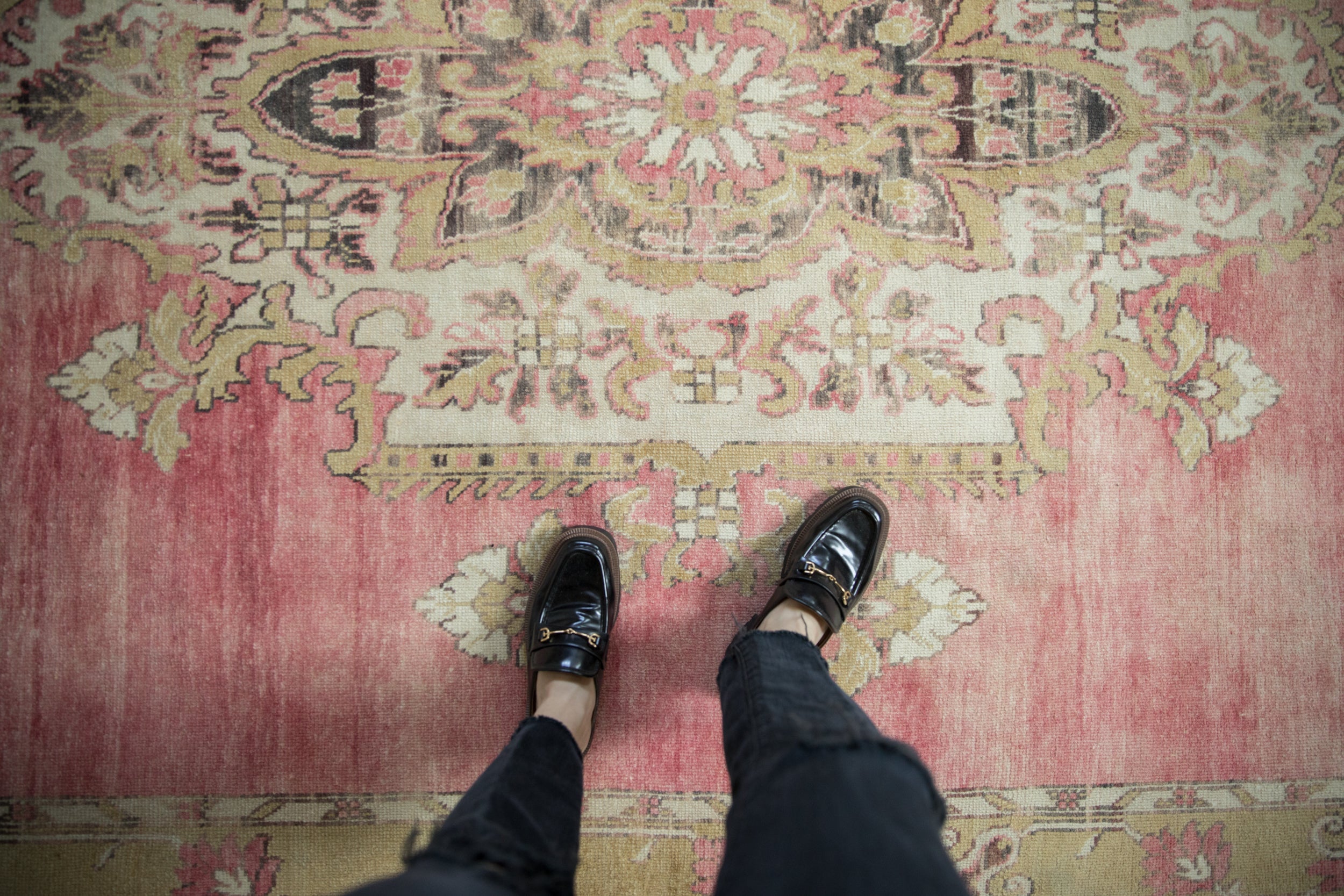 Vintage Distressed Kars Carpet // ONH Item: 12198, Image 1