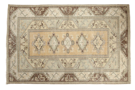 Vintage Distressed Melas Carpet // ONH Item: 12209