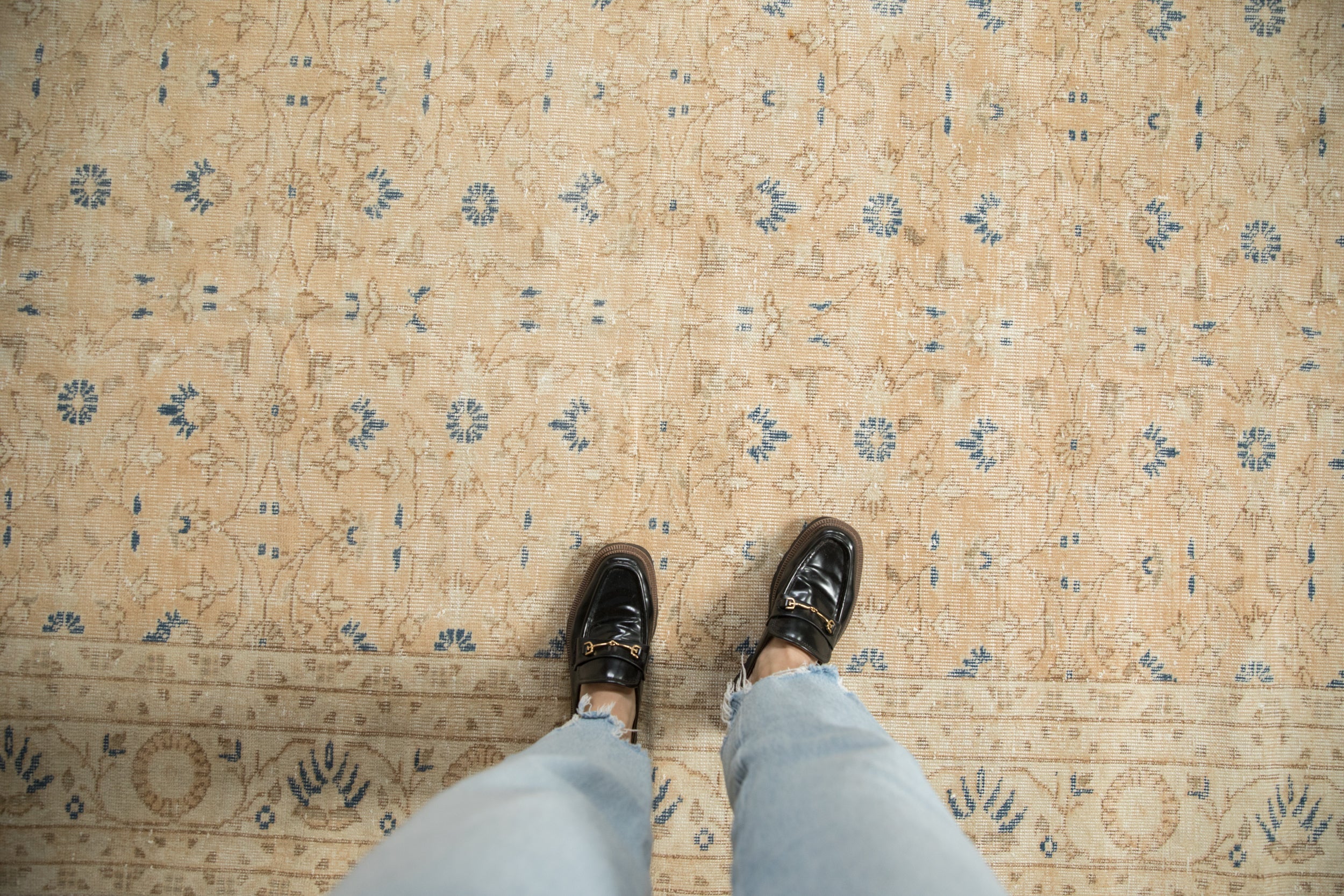 Vintage Distressed Sparta Carpet // ONH Item: 12211, Image 1