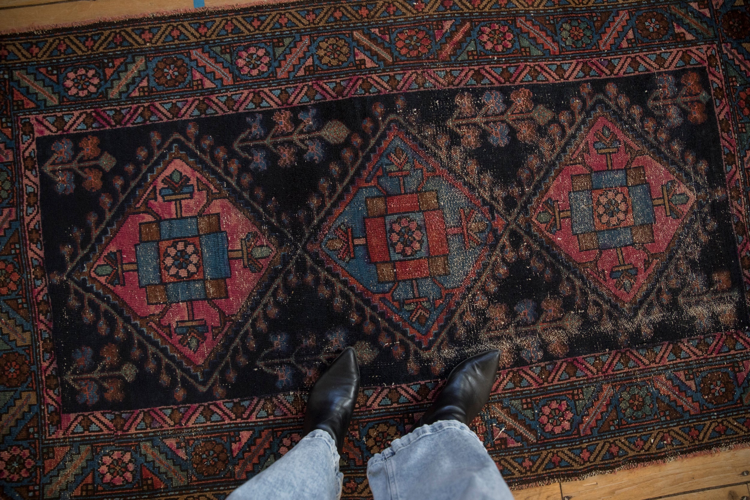 Antique Mehriban Rug // ONH Item: 12295, Image 1