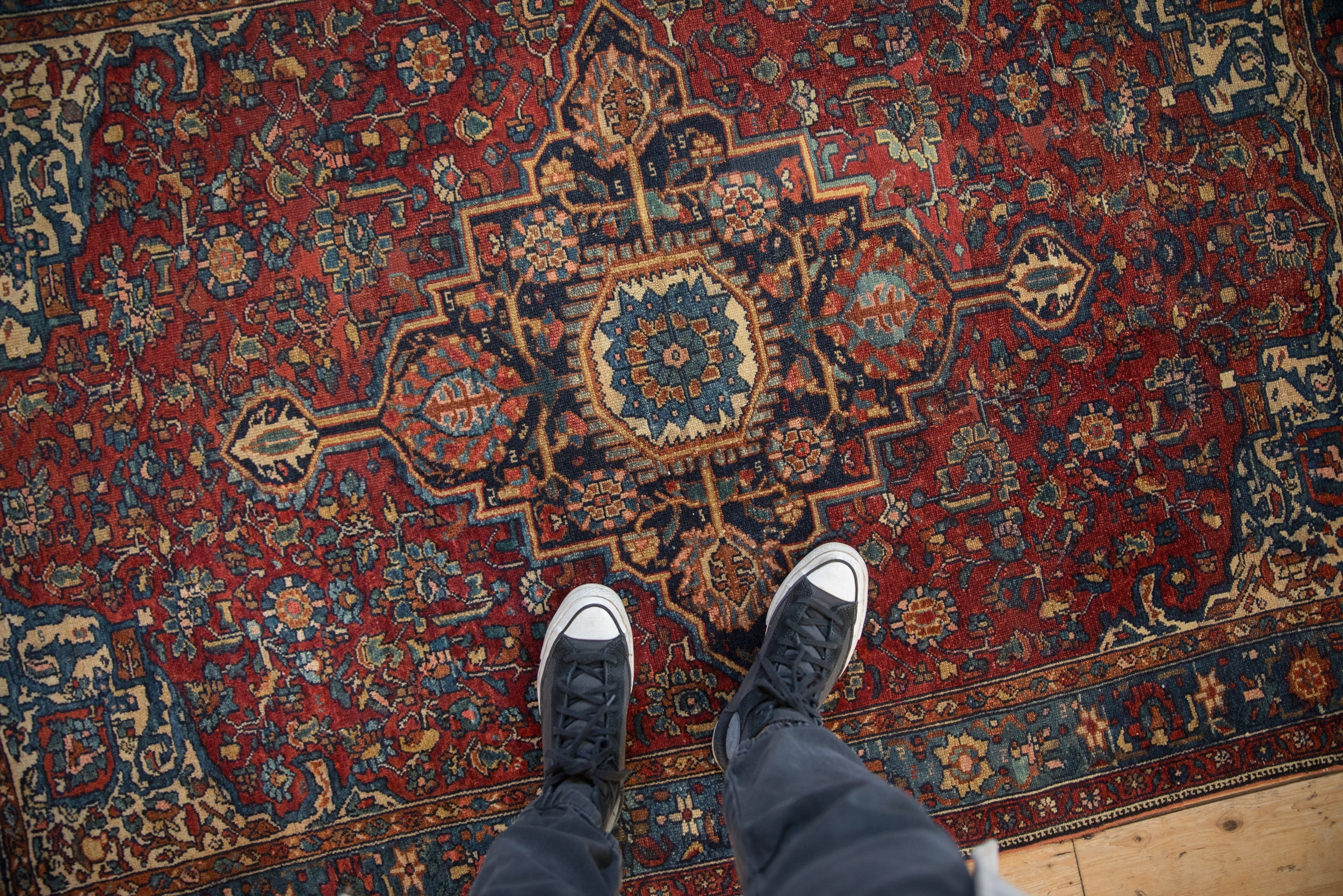 Antique Fine Malayer Rug // ONH Item: 12302, Image 1