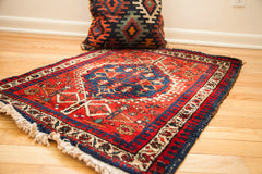 2x3 Bold Red Accent Rug // ONH Item 1231 Image 1