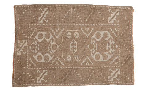 Vintage Distressed Melas Rug // ONH Item: 12394