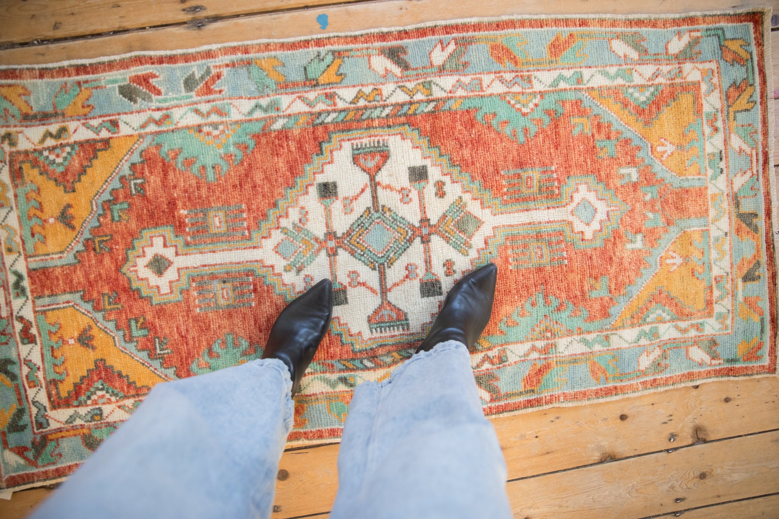 Vintage Oushak Rug Runner // ONH Item: 12402, Image 1