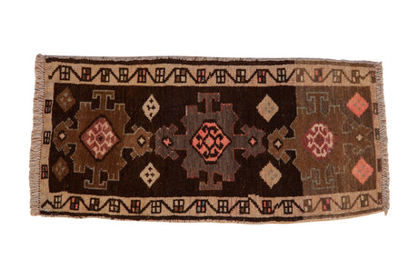 Vintage Distressed Kars Rug Mat // ONH Item: 12456