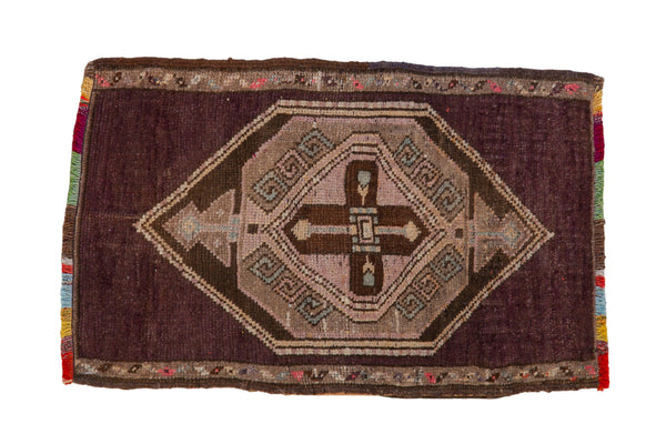 Vintage Distressed Kars Rug Mat // ONH Item: 12457