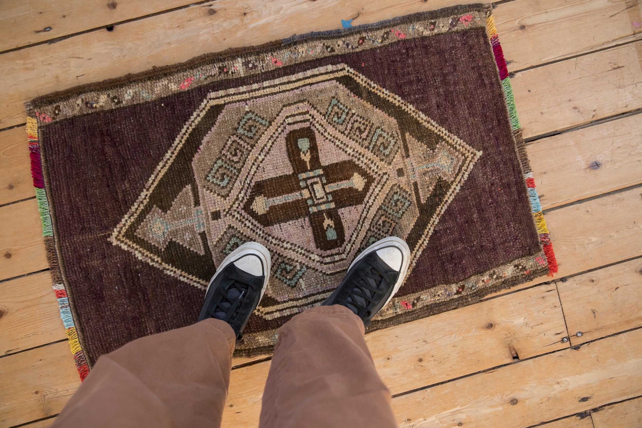 Vintage Distressed Kars Rug Mat // ONH Item: 12457, Image 1