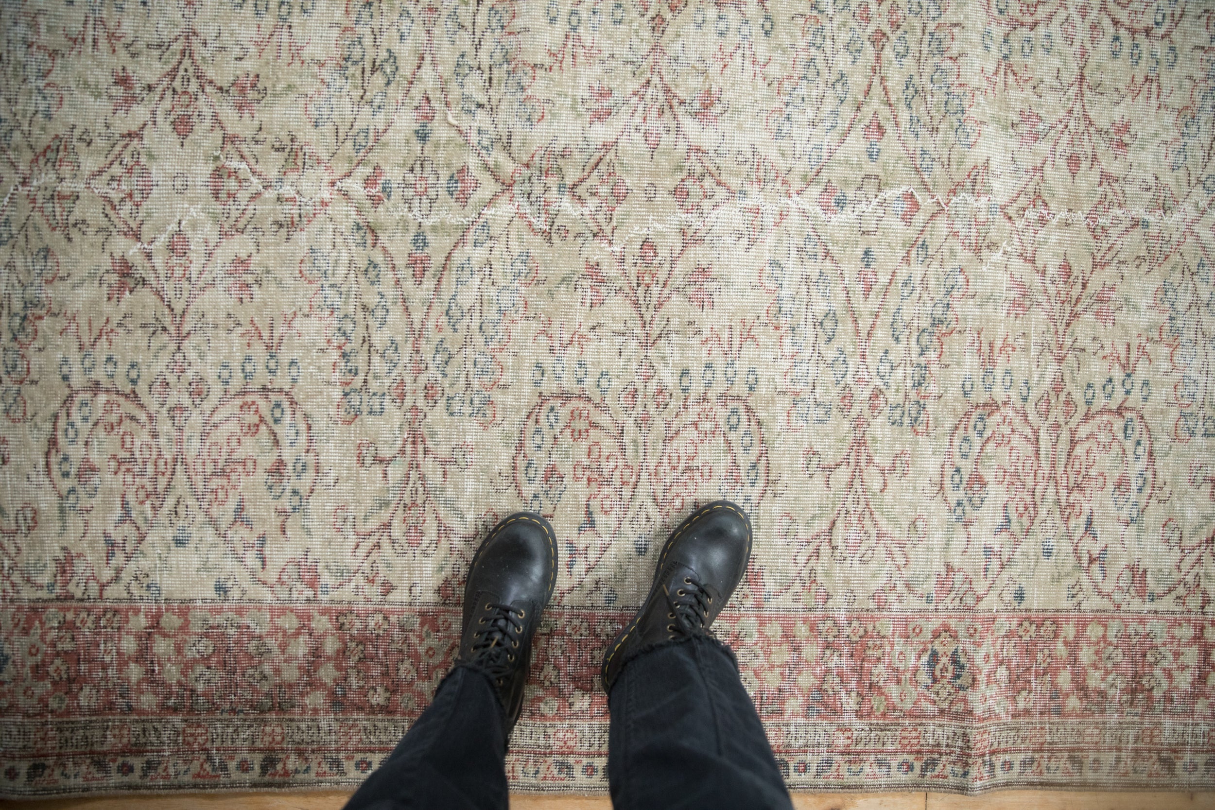 Vintage Distressed Sparta Carpet // ONH Item: 12482, Image 1