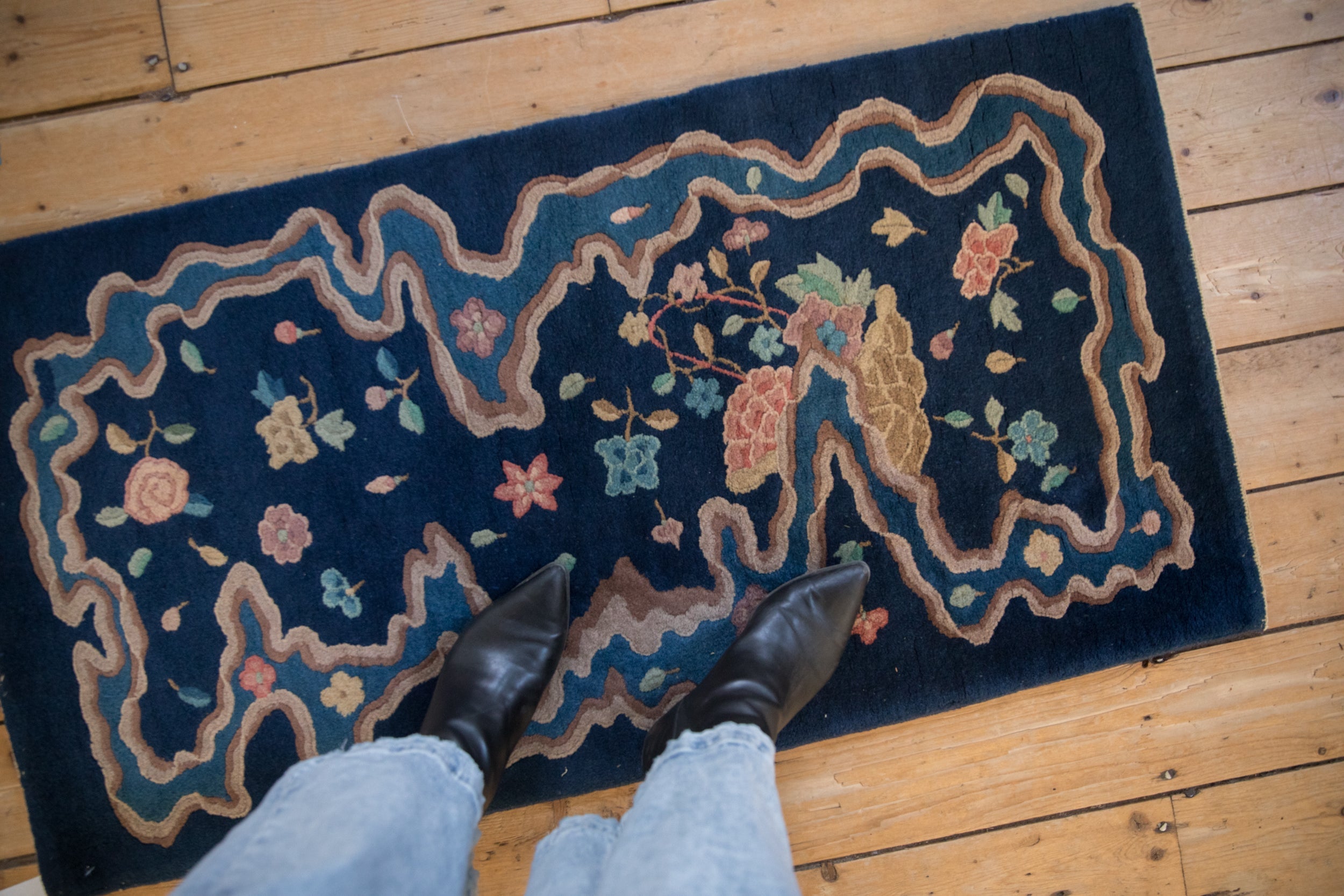 Vintage Art Deco Rug Runner // ONH Item: 12496, Image 1