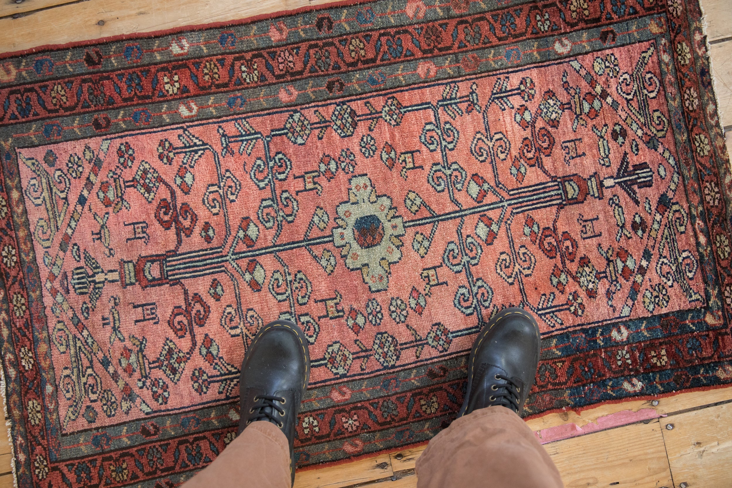 Vintage Mehriban Rug // ONH Item: 12516, Image 1