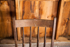 Antique Wooden Oak Chair // ONH Item 1274 Image 2