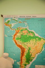 Vintage South America Pull Down Map // ONH Item 1488 Image 3