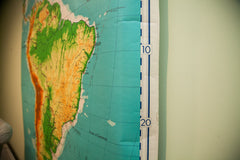 Vintage South America Pull Down Map // ONH Item 1488 Image 4