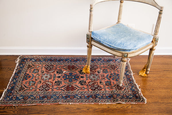 2.5x4 Vintage Persian Rug Mat // ONH Item 1523