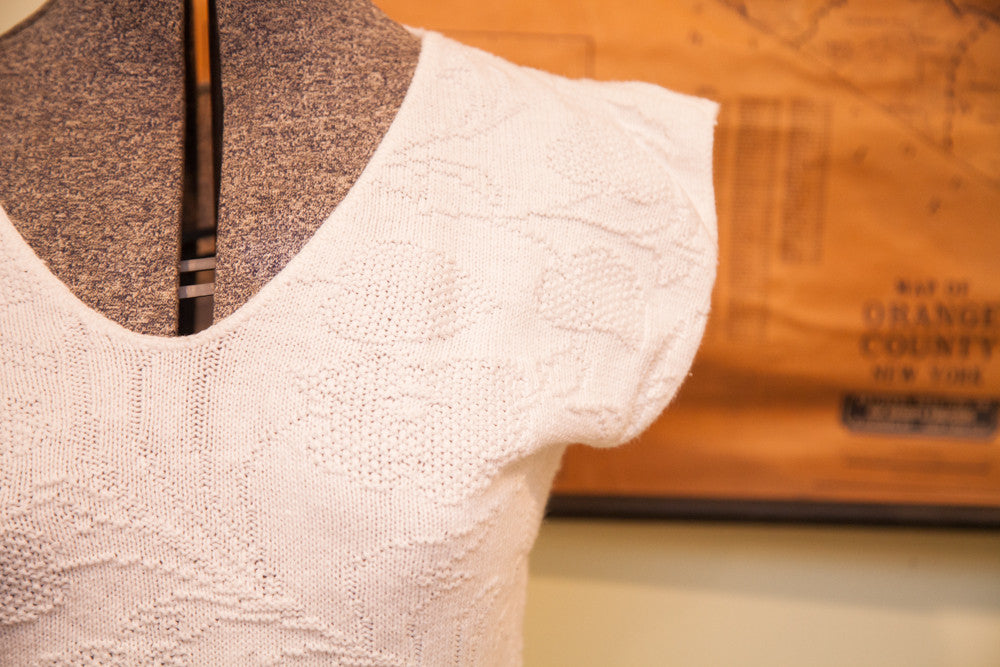 Vintage Knit White Crop Top // ONH Item 1608 Image 1