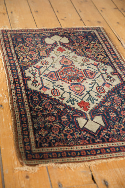  Small Ivory Senneh Rug / Item 1637 image 9