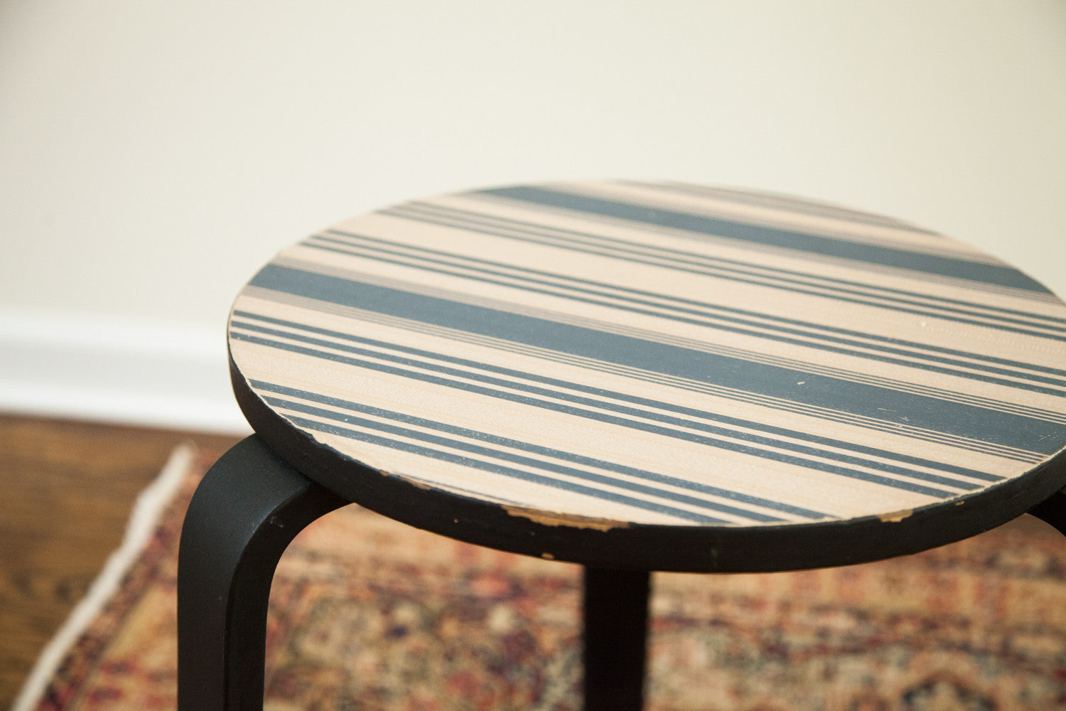 Mid Century Alvar Aalto Side Table // ONH Item 1643 Image 1