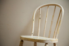 Chippy Antique Childs Windsor Chair Shabby Chic // ONH Item 1726 Image 1
