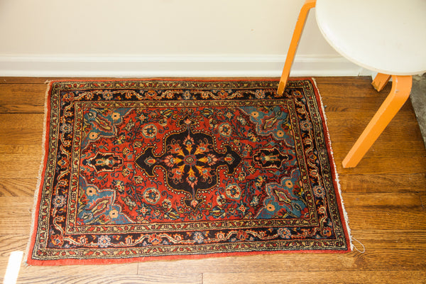 2x3 Little Red And Blue Sarouk // ONH Item 1749