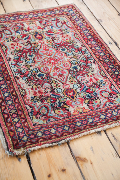 2x2.5 Small Persian Sarouk Rug Mat // ONH Item 1865 Image 2