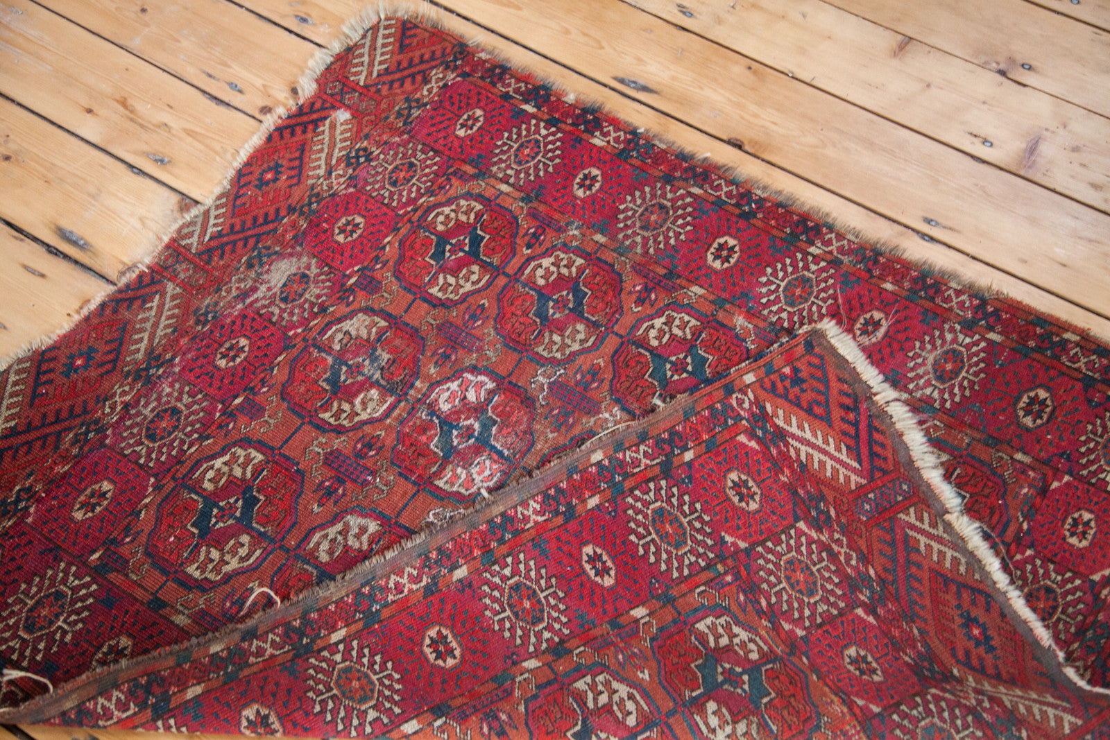 3x4 Antique Tekke Rug Mat // ONH Item 1867 Image 1