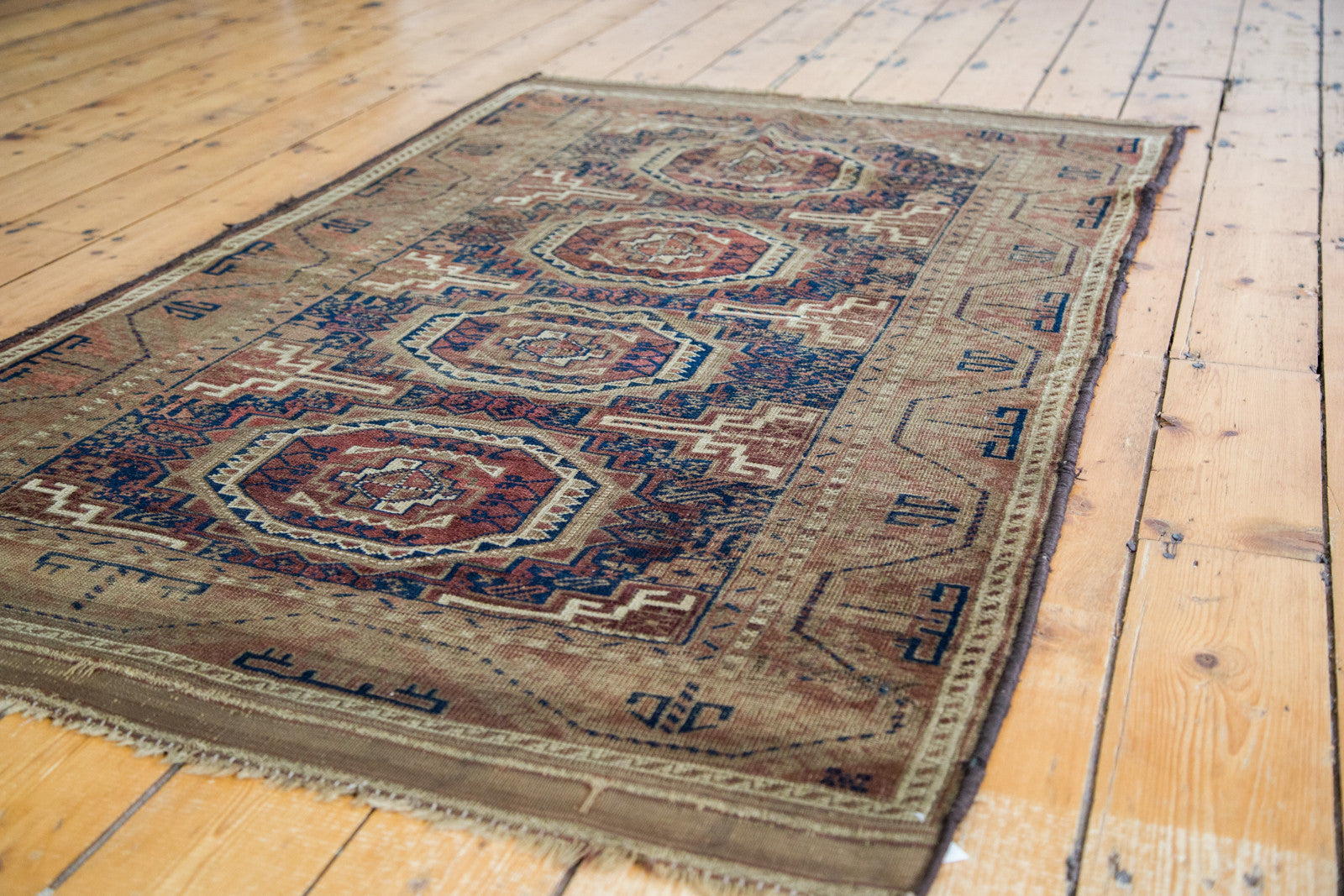 3.5x6 Antique Belouch Rug // ONH Item 1931 Image 1