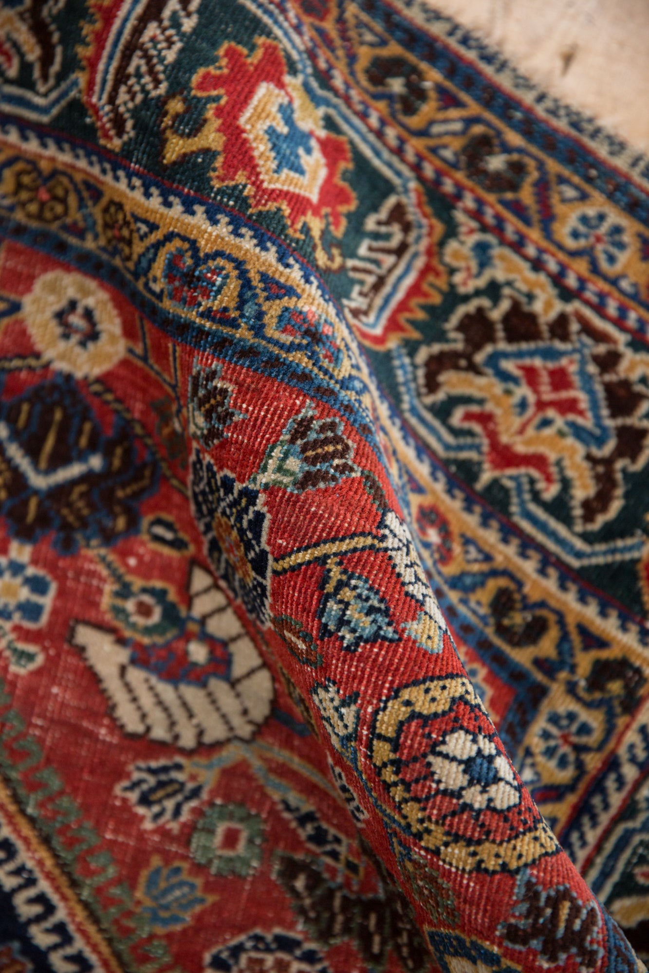 4.5x6.5 Antique Qashqai Area Rug / ONH item 2001