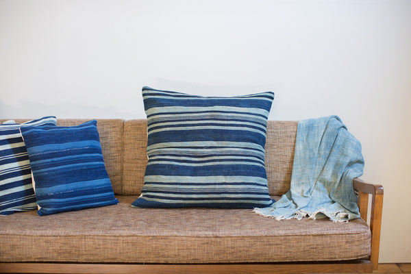 24x24 Large Dark Indigo Blue Pillow // ONH Item 2026A