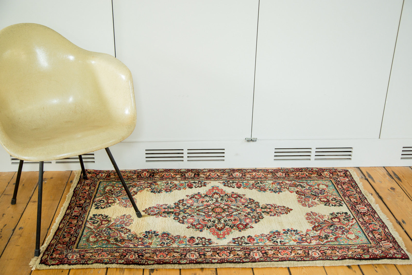 2.5x5 Vintage Sarouk Rug Runner // ONH Item 2097 Image 1