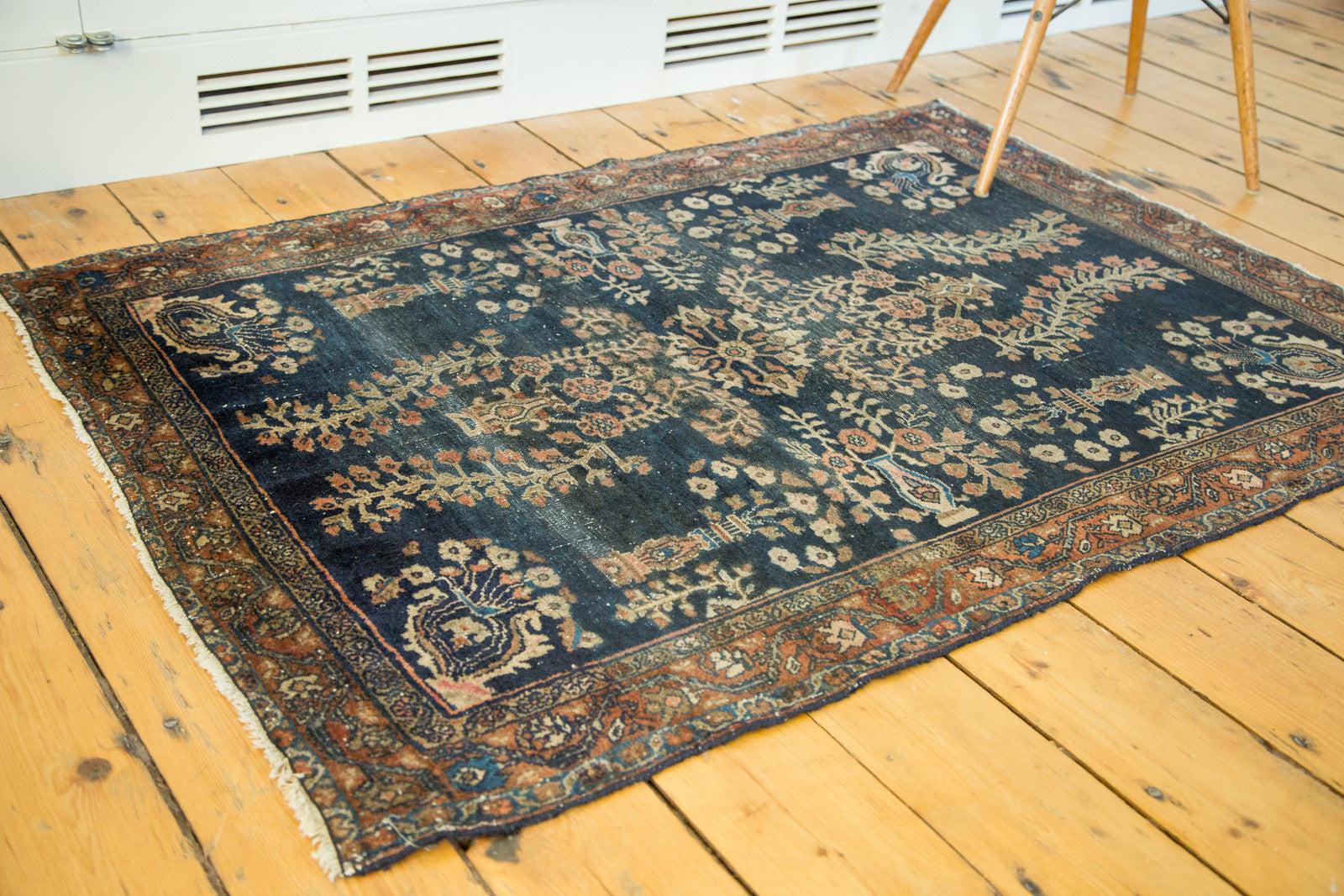 3x4.5 Antique Farahan Sarouk Rug // ONH Item 2098 Image 1