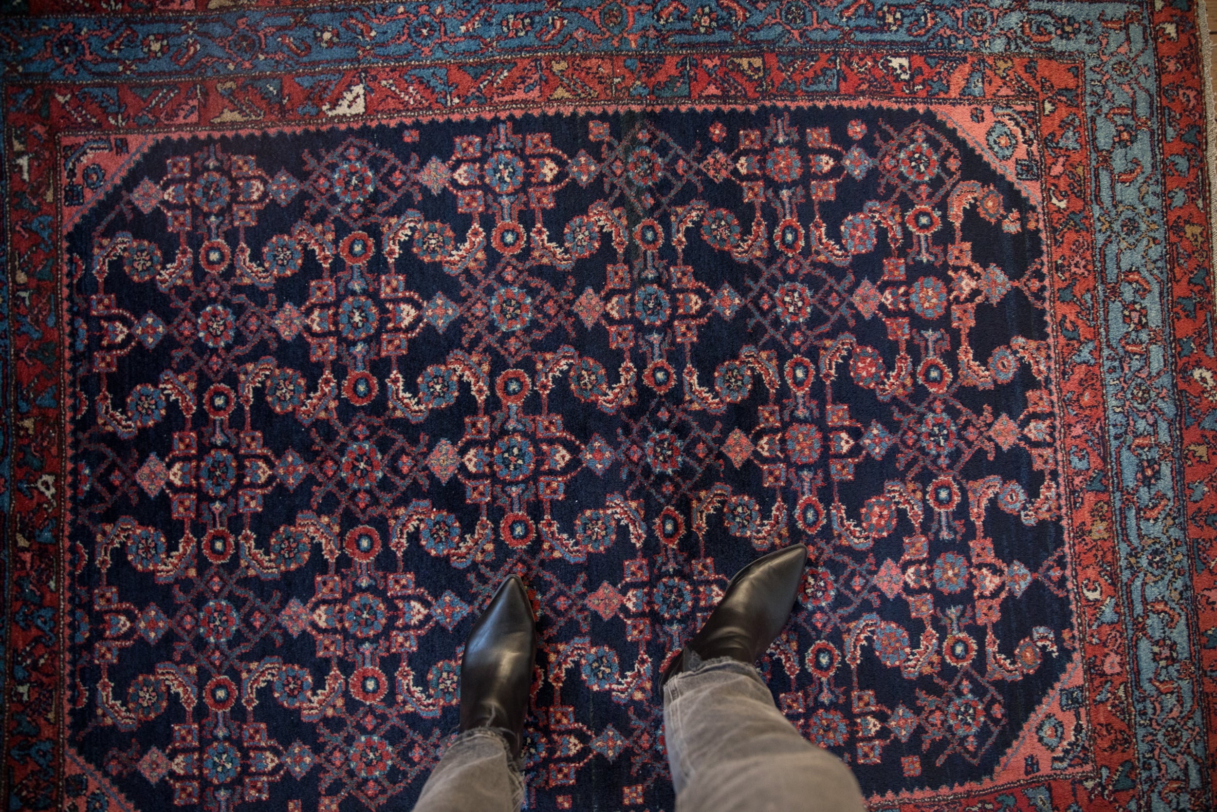 5x6 Vintage Engelas Square Rug // ONH Item 2100 Image 1