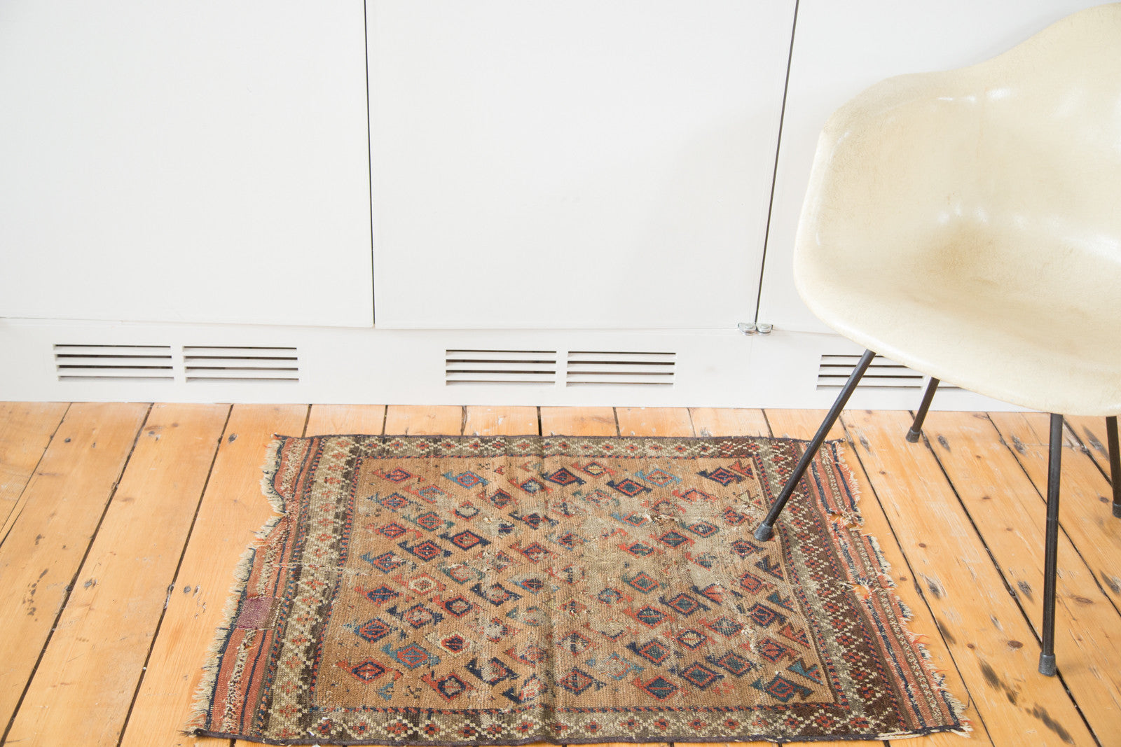 2.5x3 Antique Belouch Rug Mat // ONH Item 2167 Image 1