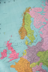 Vintage Pull Down Map Europe // ONH Item 2186 Image 6