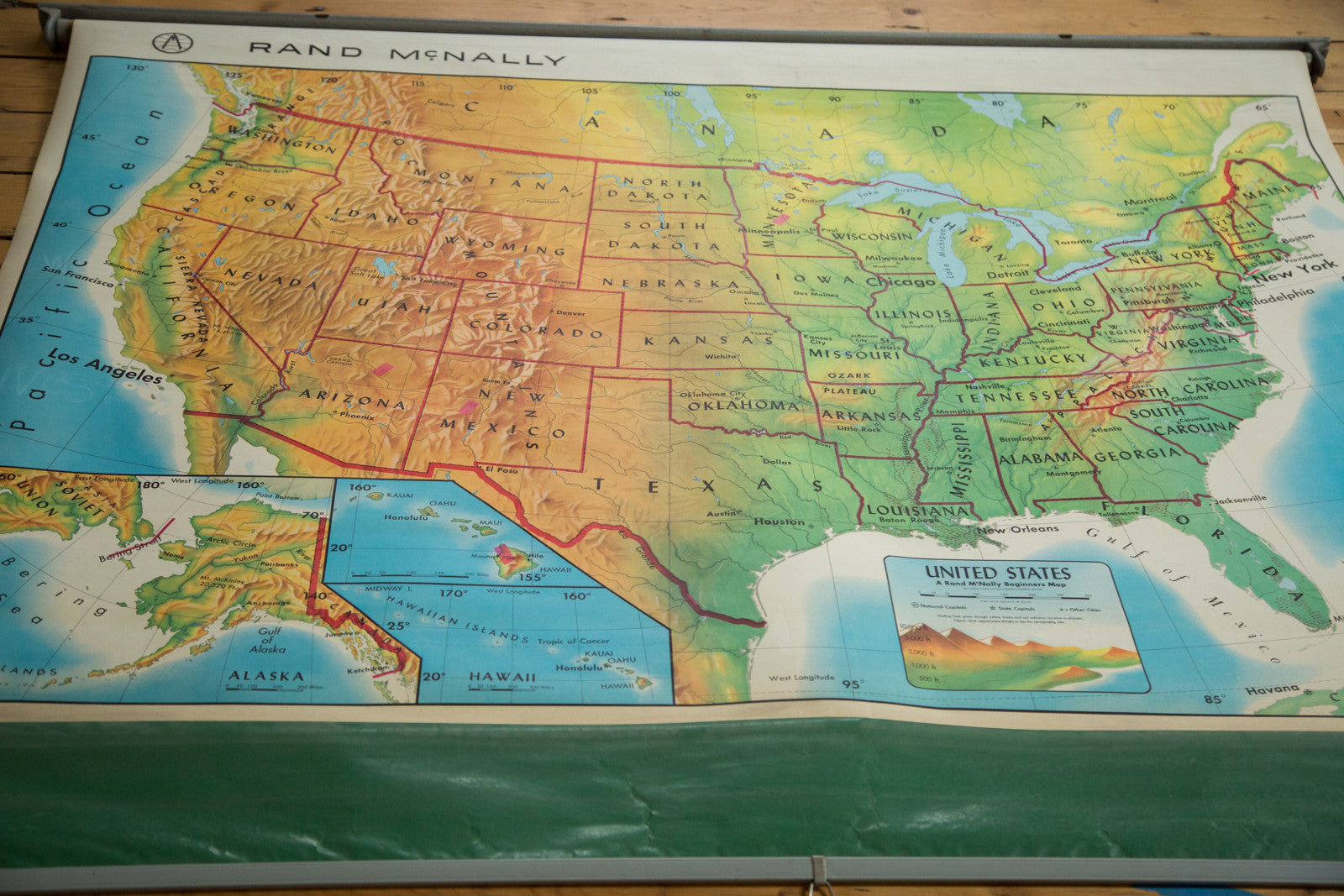 Vintage 1960s America Pull Down Map // ONH Item 2496 Image 1