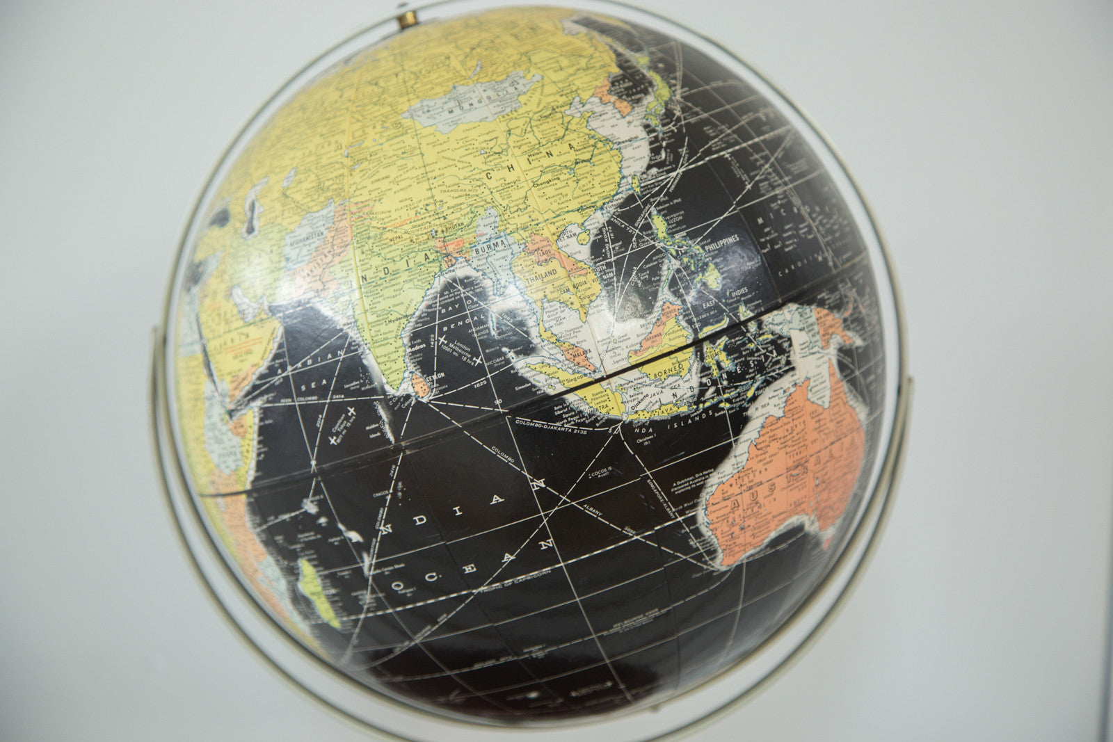 Vintage 1960s Rand McNally Black Globe // ONH Item 2391 Image 1
