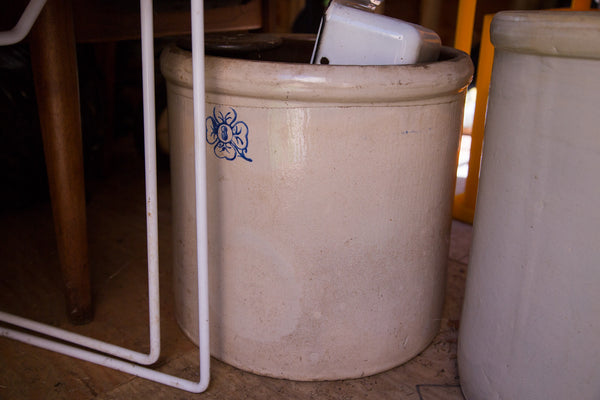 Antique Crock with Clover // ONH Item 2480