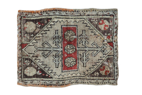 1'5" x 1'9" Antique Turkish Oushak Rug Mat / Item 2620 image 1