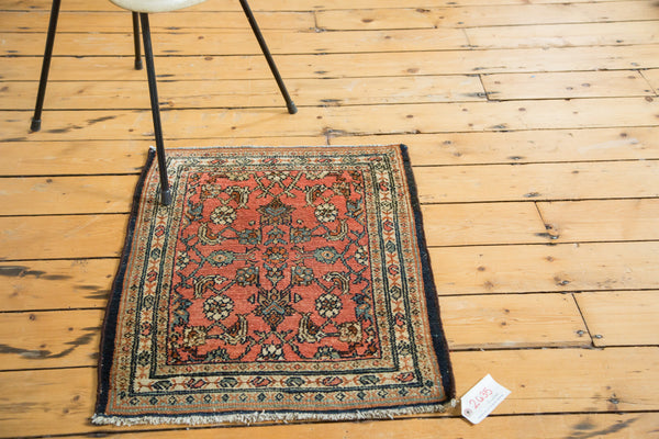 2x2.5 Vintage Bibikibad Sampler Rug Mat // ONH Item 2635 Image 2