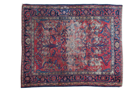 5.5x6.5 Distressed Vintage Lilihan Square Rug // ONH Item 2637