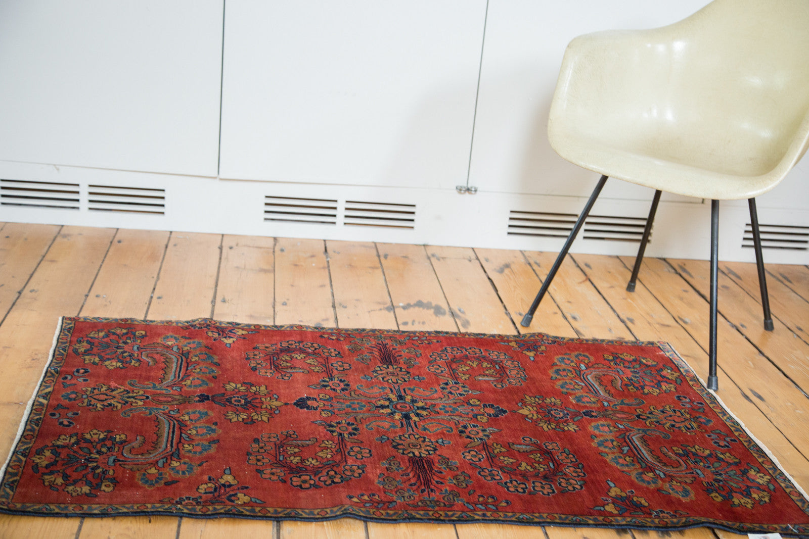 2.5x4.5 Vintage Fragmented Manchester Kashan Rug // ONH Item 2671 Image 1