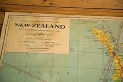 Vintage New Zealand Pull Down Map // ONH Item 2738 Image 3