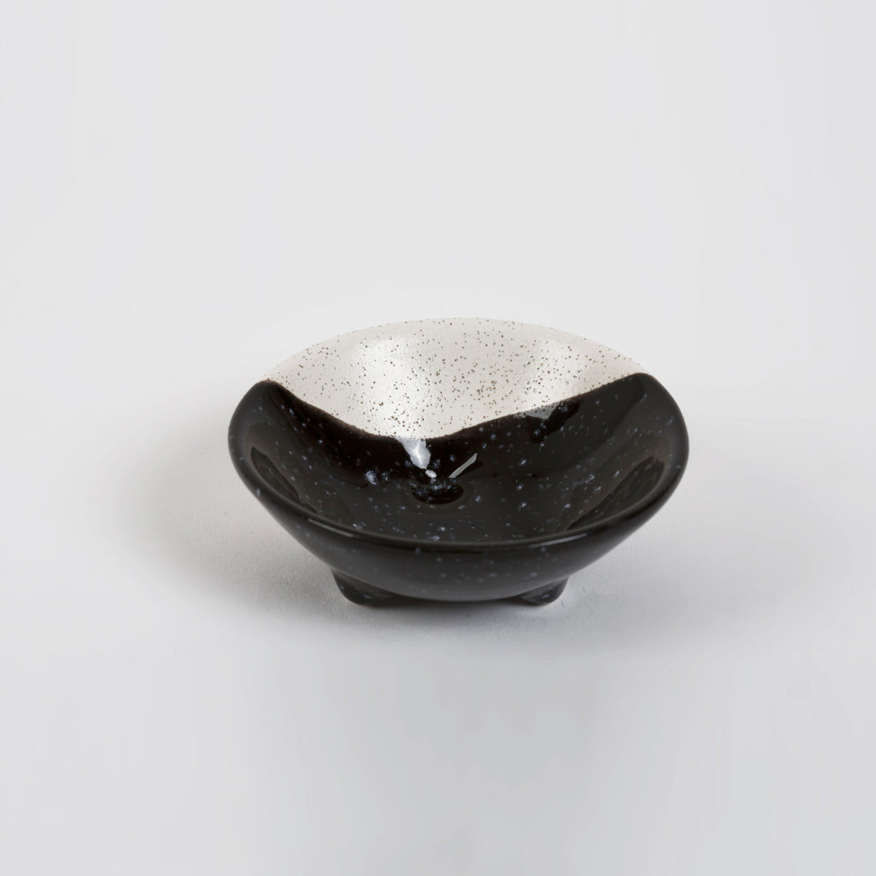 Handmade Modern Ring Dish // ONH Item 2858
