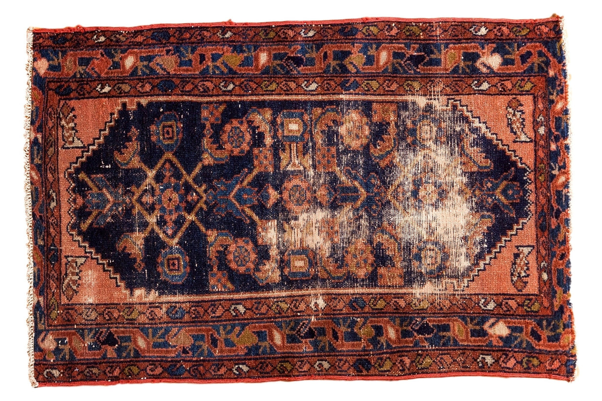 2.5x3.5 Antique Distressed Malayer Rug // ONH Item 2979