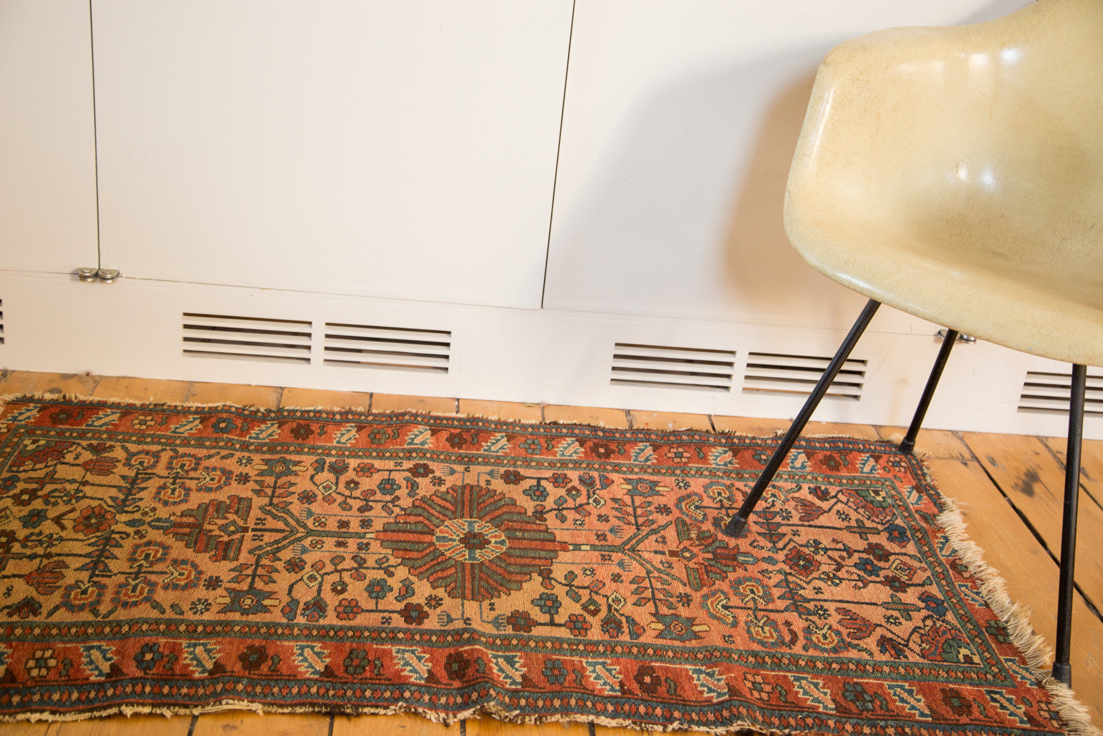 2.5x4.5 Vintage Fine Malayer Rug // ONH Item 2988 Image 1