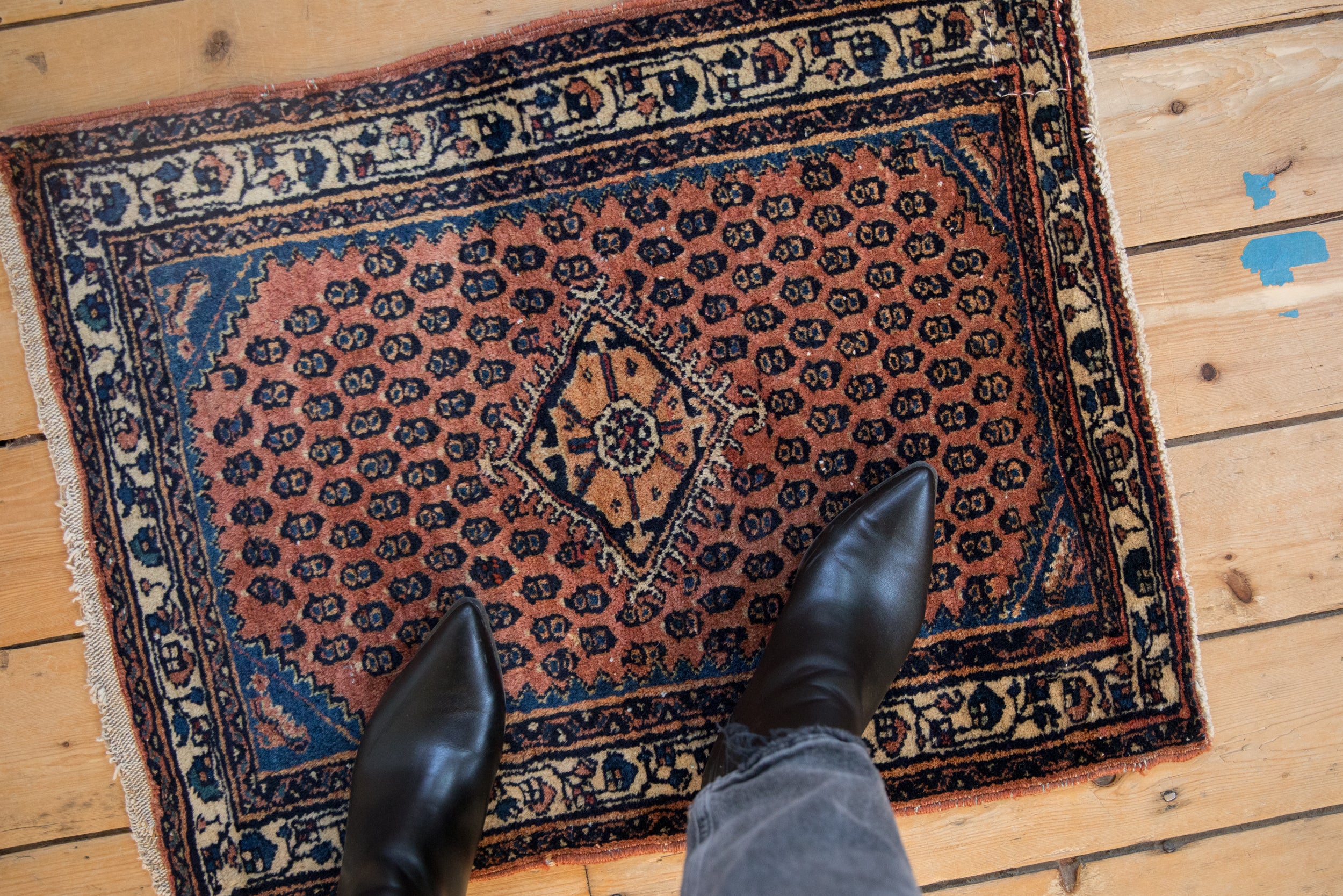 2x2.5 Engelas Rug Mat // ONH Item 2990 Image 1