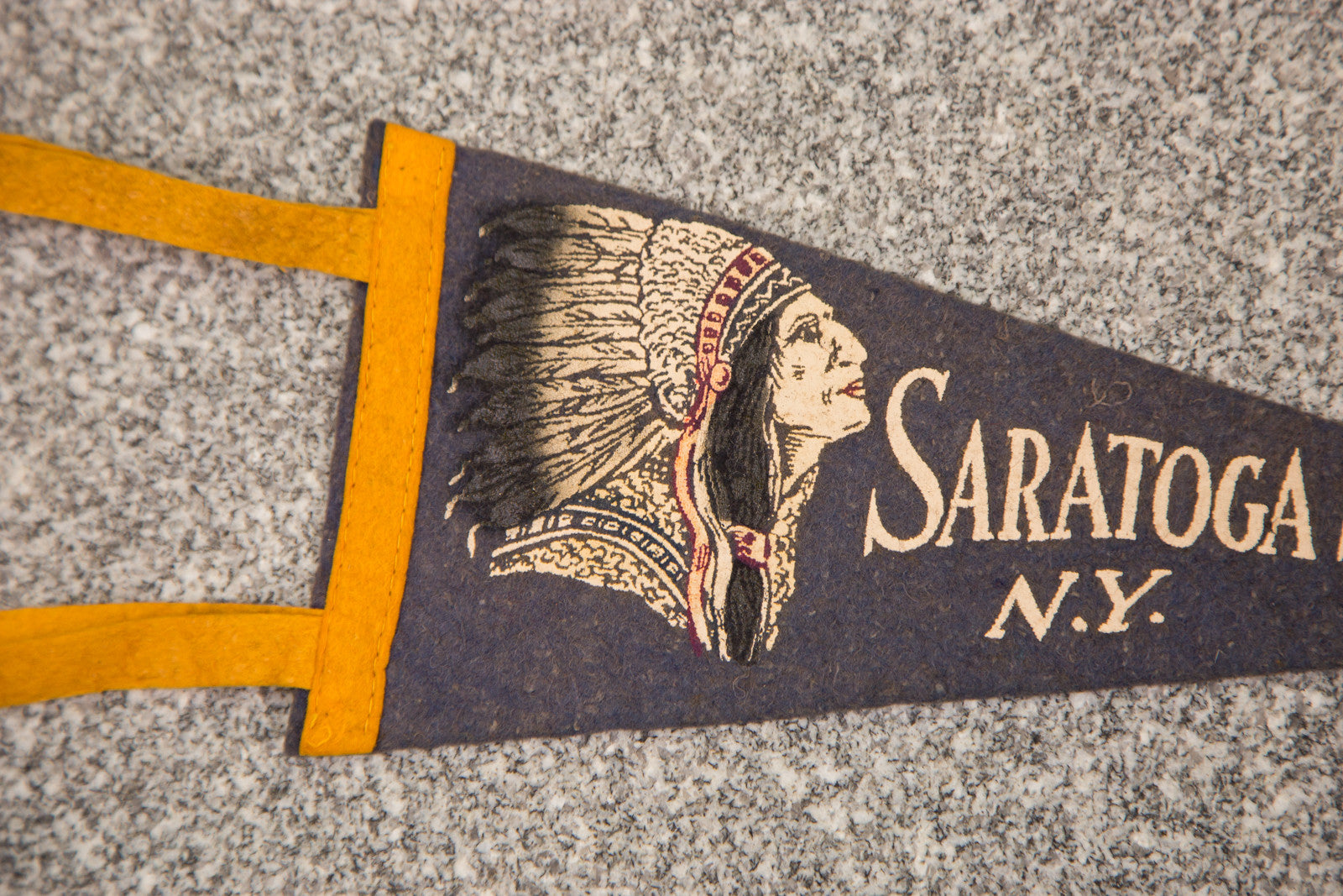 Saratoga Springs NY Felt Flag // ONH Item 3084 Image 1